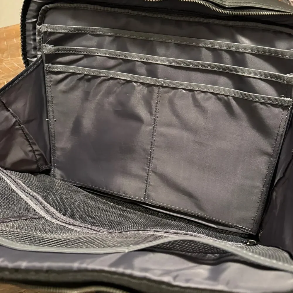 Dell Executive Black Leather Laptop Briefcase Bag 17x13 Multi-Compartment Padded